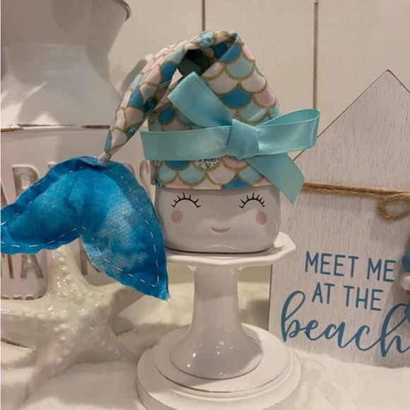 🧜‍♀️ Mermaid Marshmallow Mug Hat, Summer Tier Tray Decor, Rae Dunn Mug Topper - Picture 1 of 3